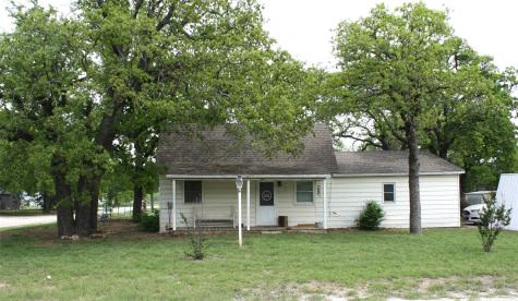 301 Grand Street Montague TX 76251