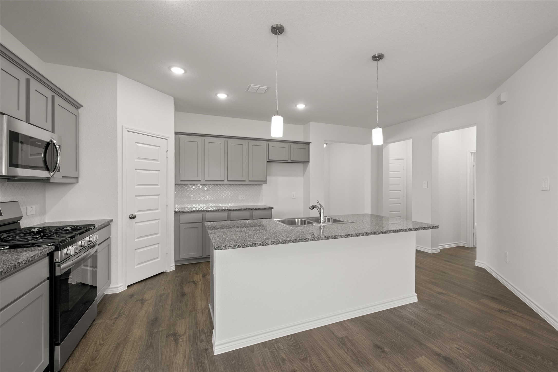 1913 Seminole Drive Cleburne TX 76033