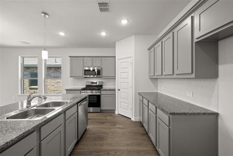 1913 Seminole Drive Cleburne TX 76033