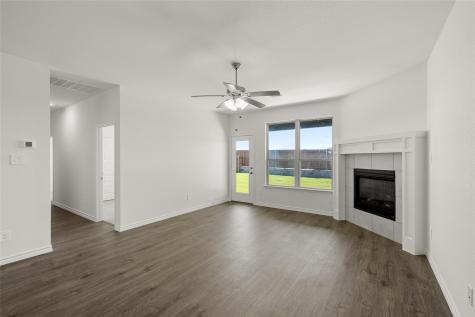 1913 Seminole Drive Cleburne TX 76033