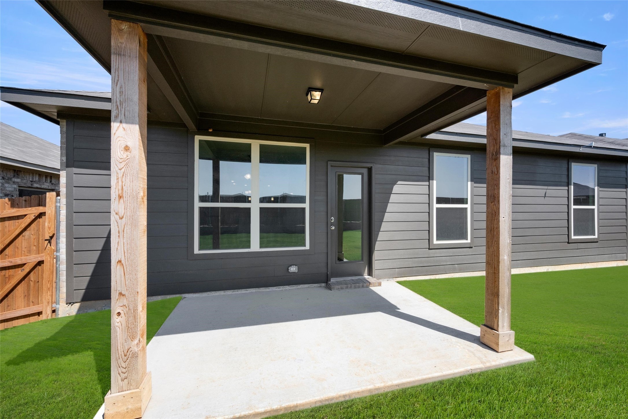 1913 Seminole Drive Cleburne TX 76033