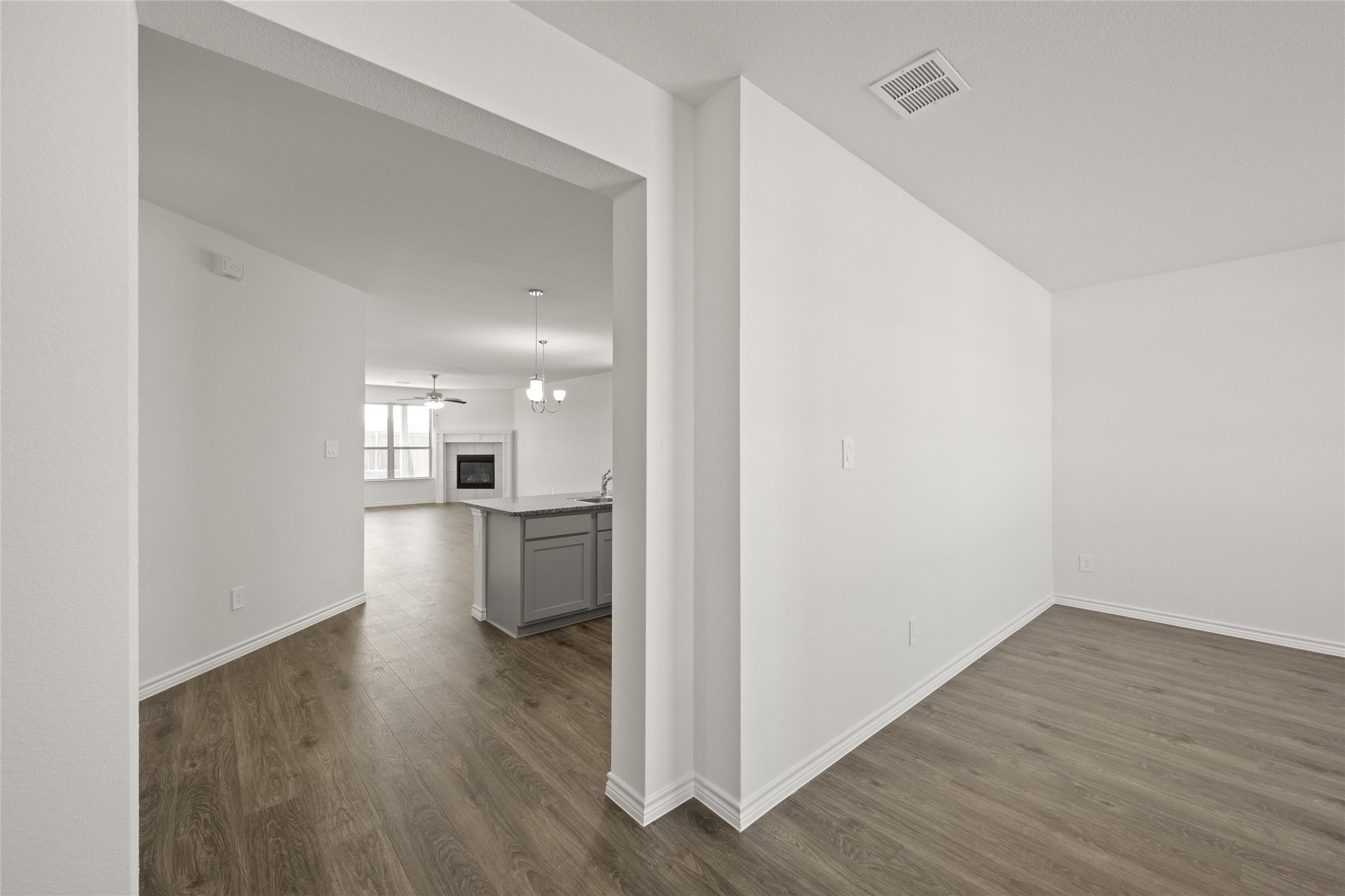 1913 Seminole Drive Cleburne TX 76033