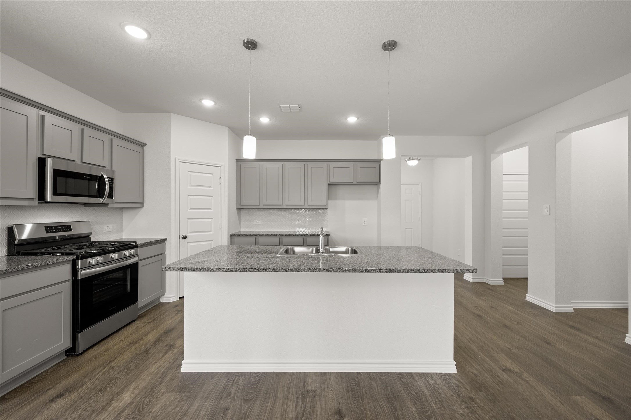 1913 Seminole Drive Cleburne TX 76033