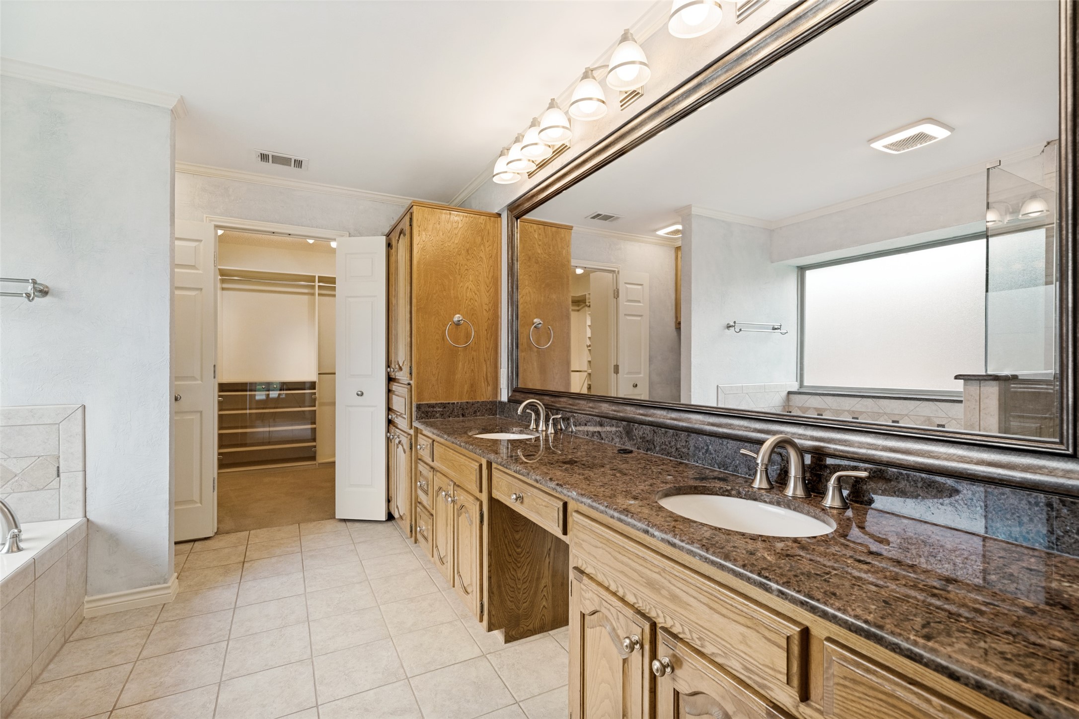 5200 Brouette Court Plano TX 75023
