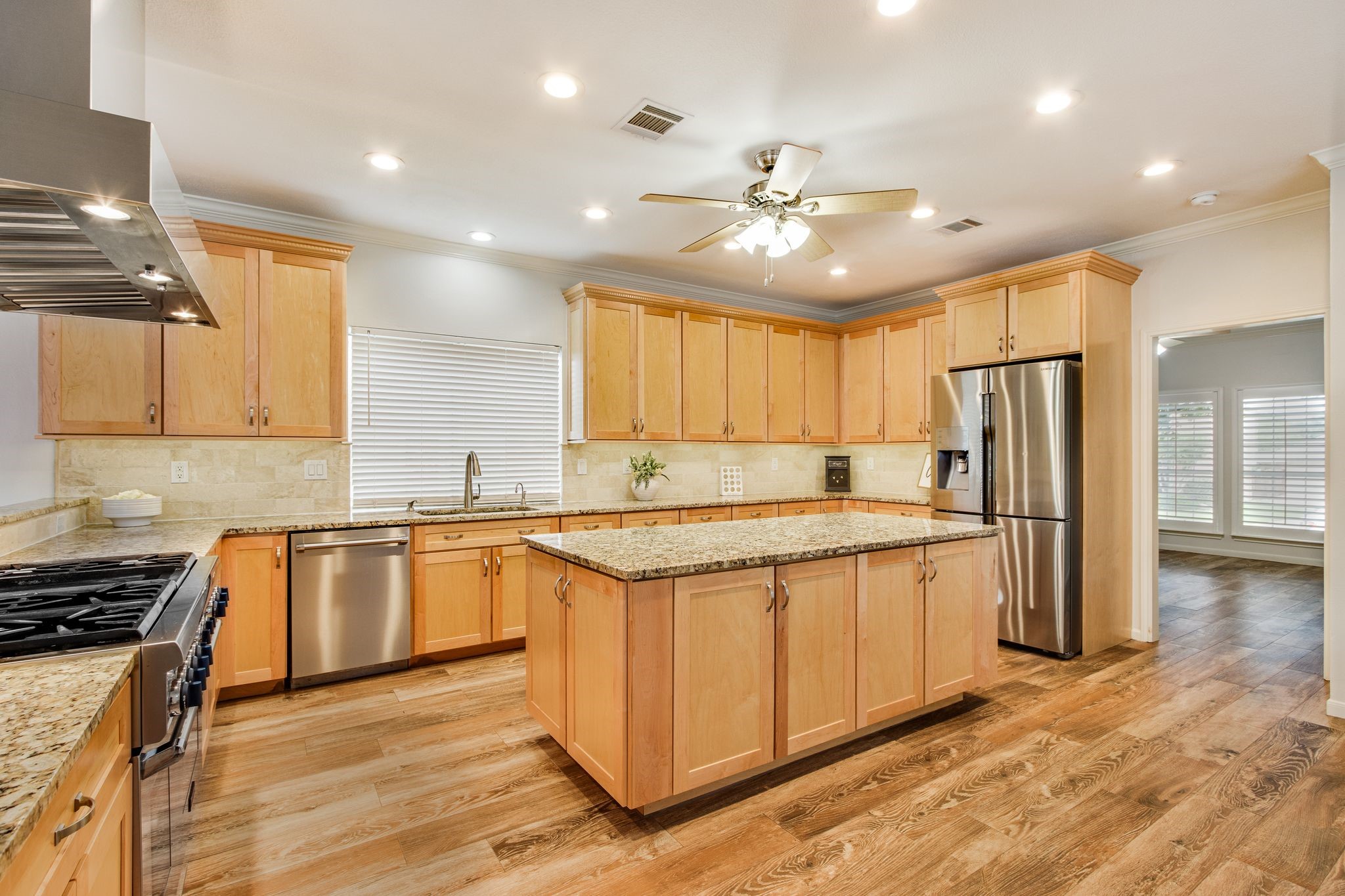 729 Silverthorne Trail Highland Village TX 75077