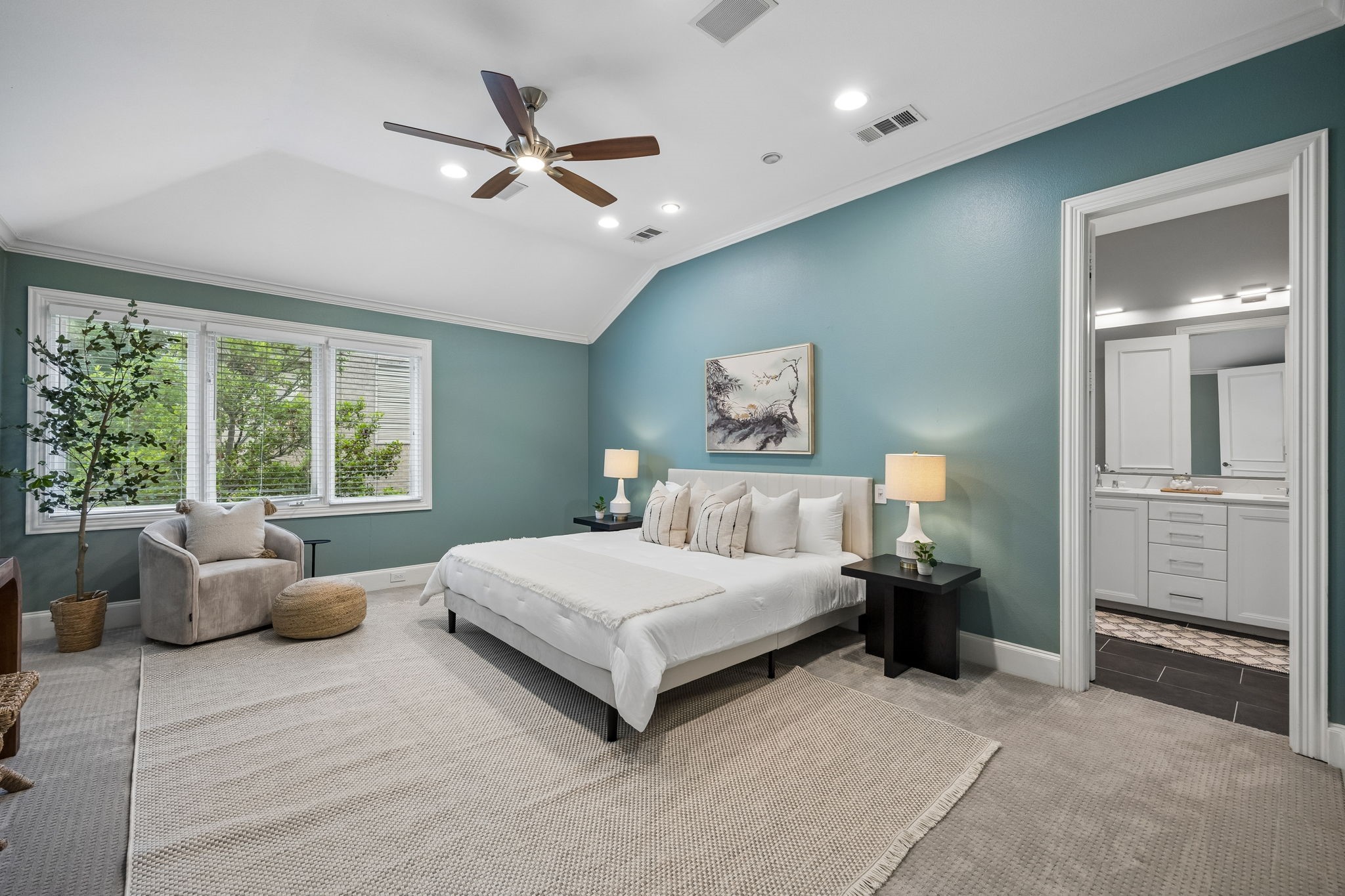 2323 Allen Street Dallas TX 75204
