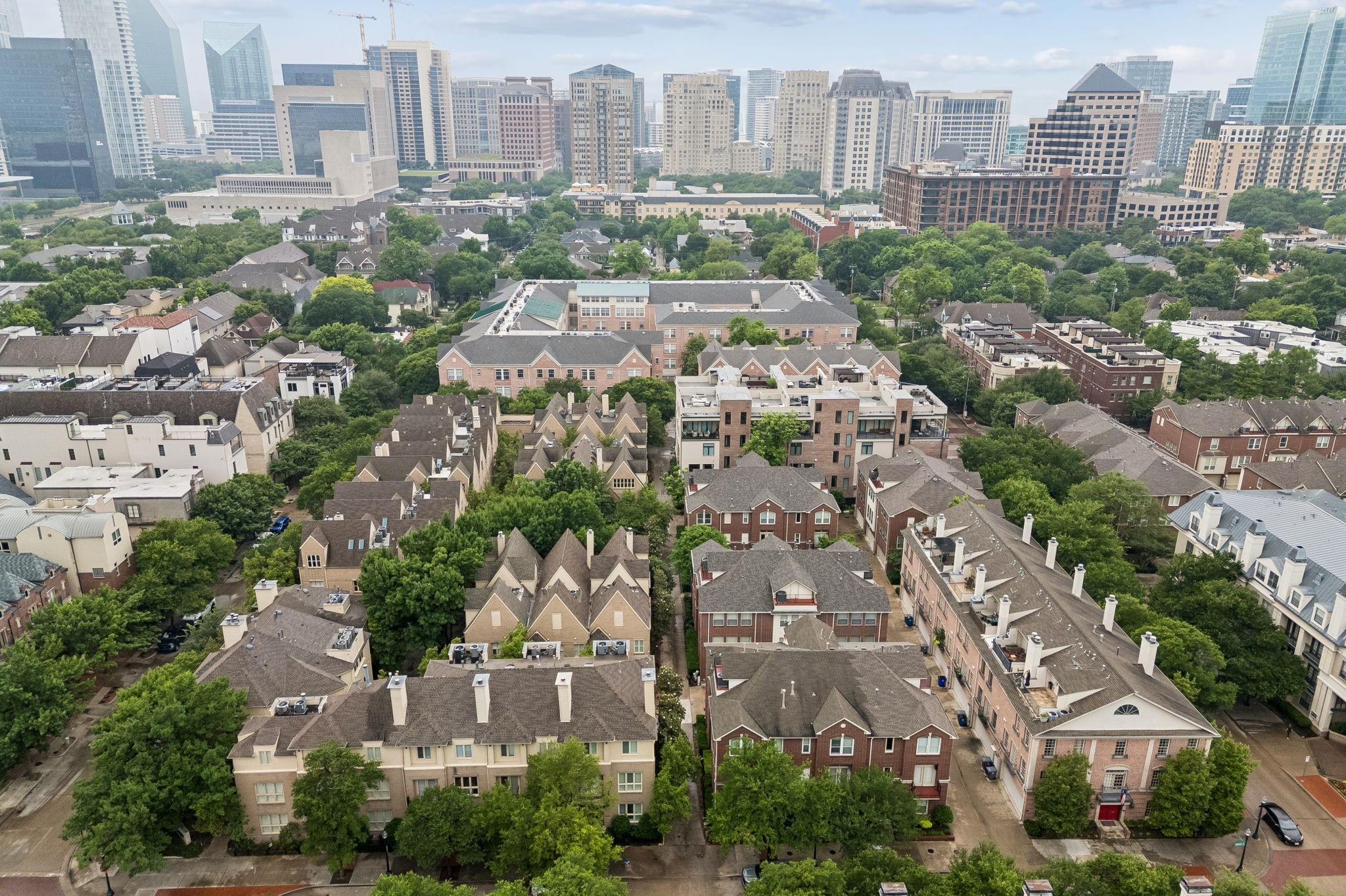 2323 Allen Street Dallas TX 75204
