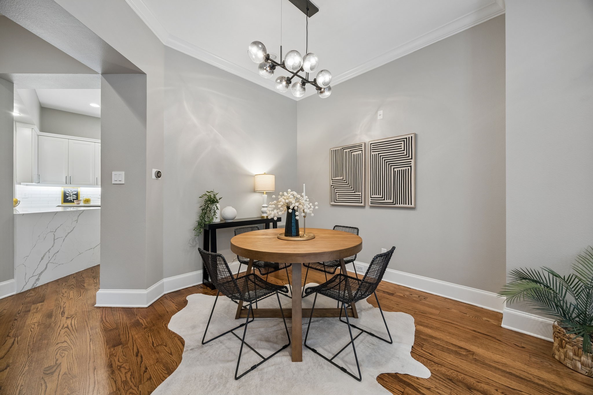 2323 Allen Street Dallas TX 75204
