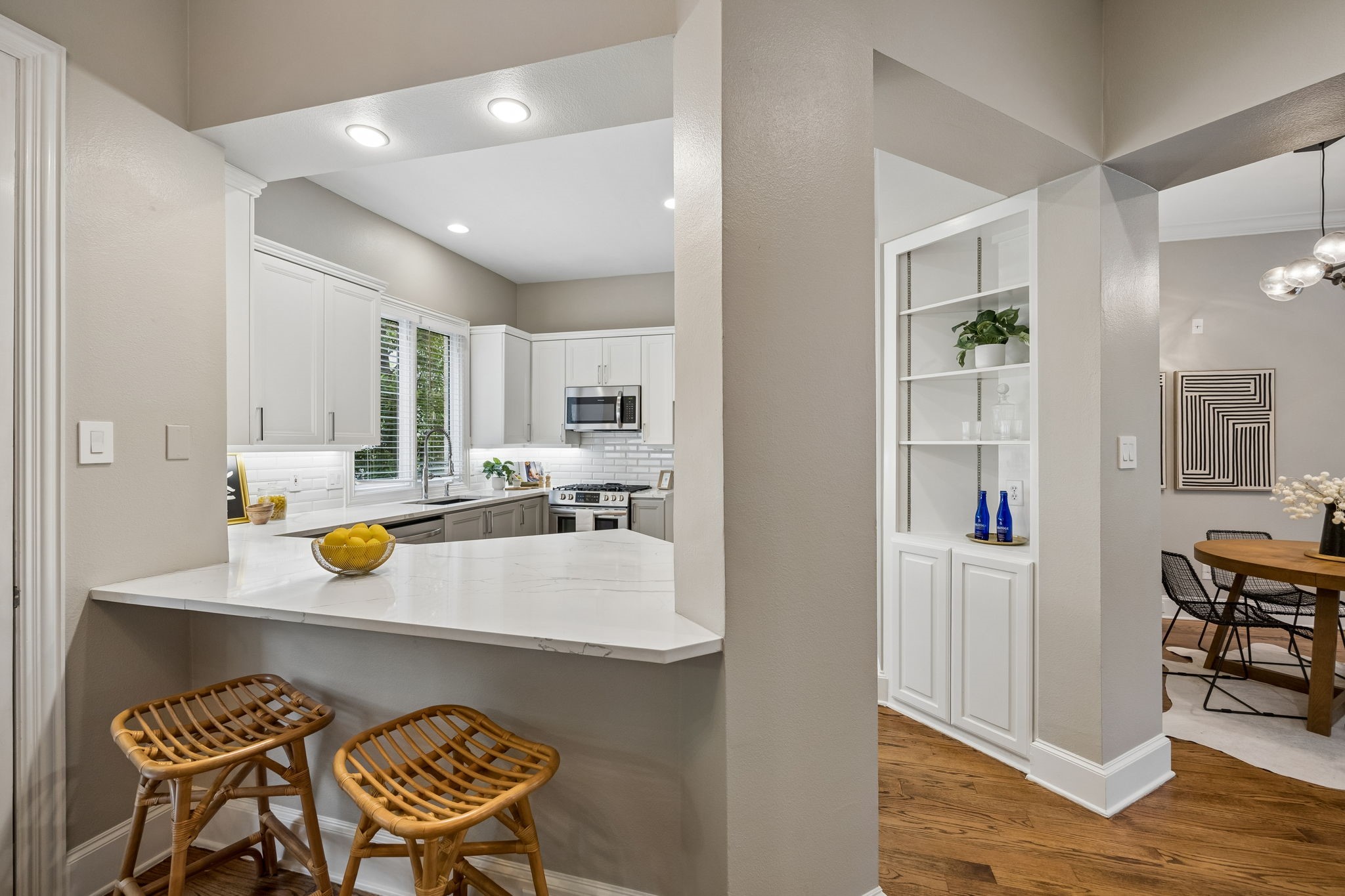 2323 Allen Street Dallas TX 75204