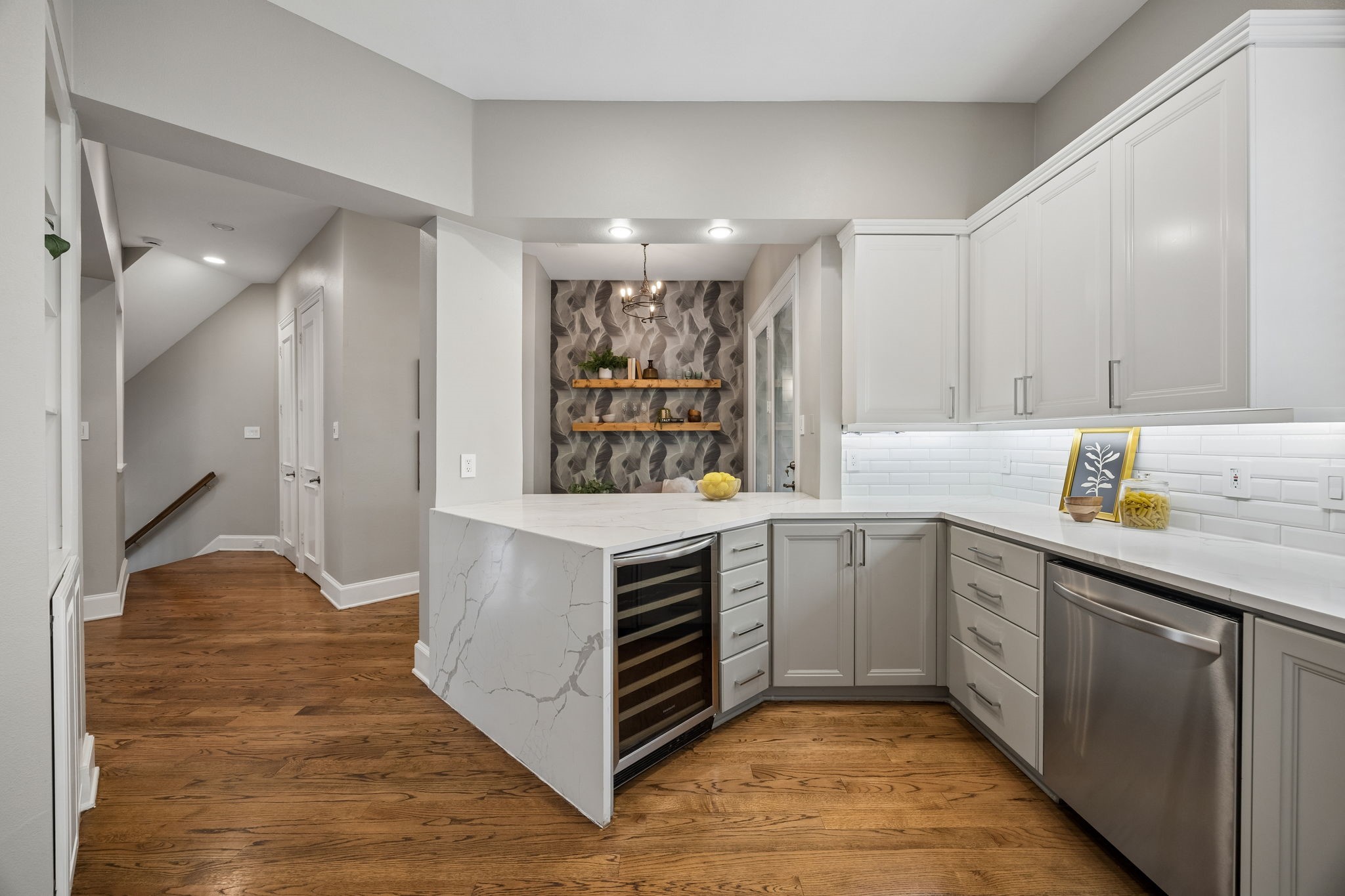 2323 Allen Street Dallas TX 75204