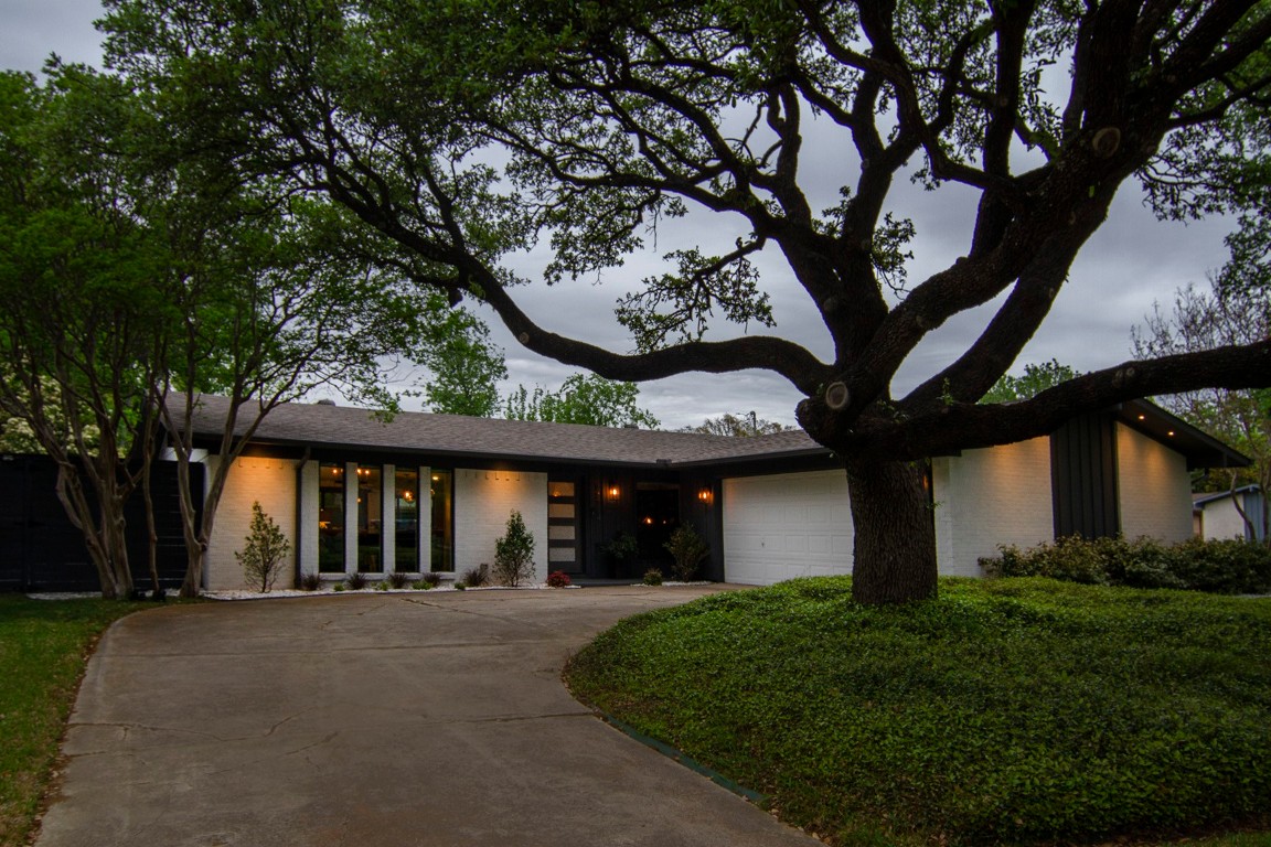 11714 Coral Hills Place Dallas TX 75229