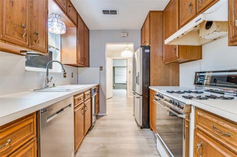 2605 Hollywood Drive Arlington TX 76013