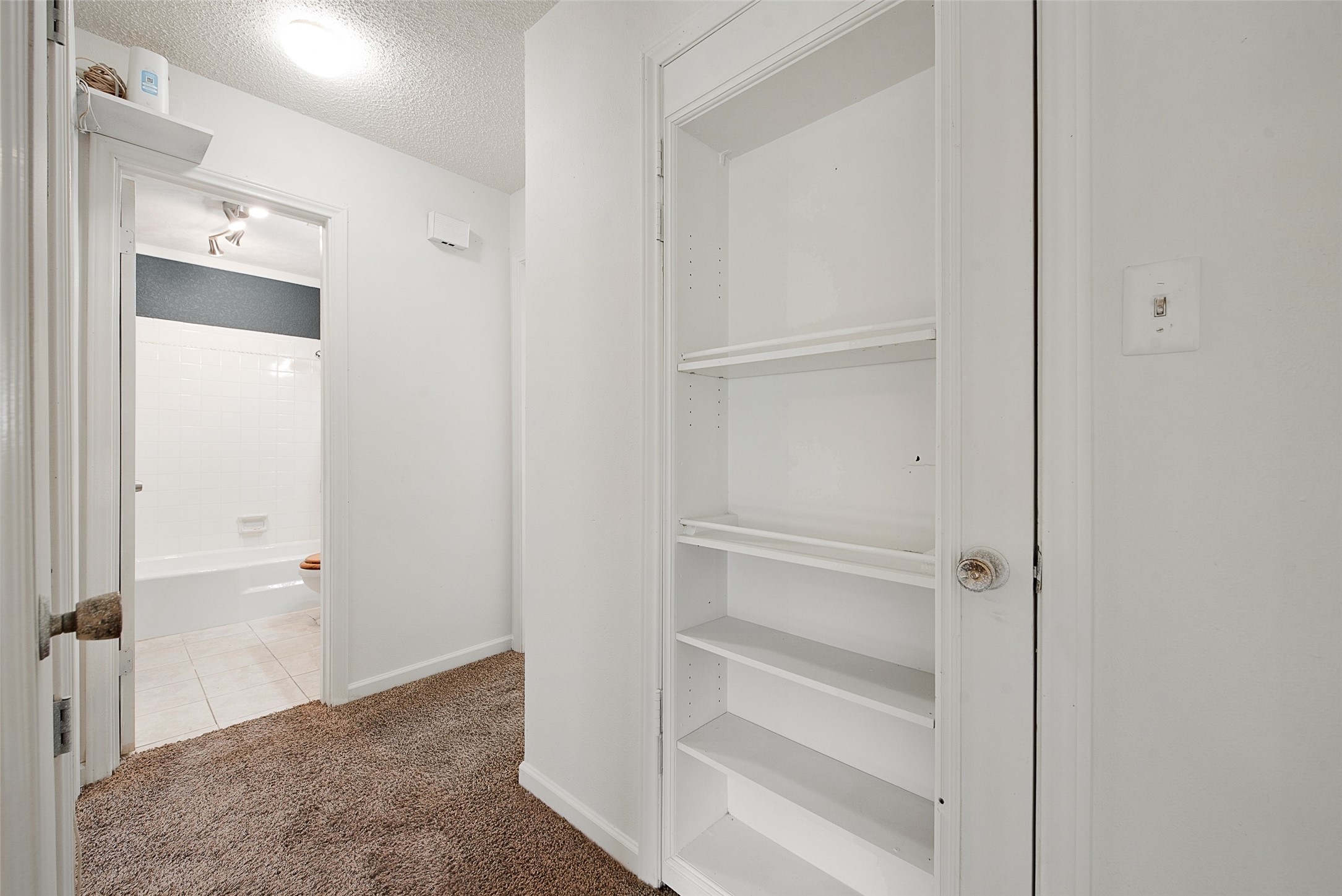 657 Sue Ann Lane Burleson TX 76028