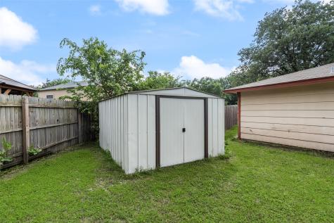 657 Sue Ann Lane Burleson TX 76028