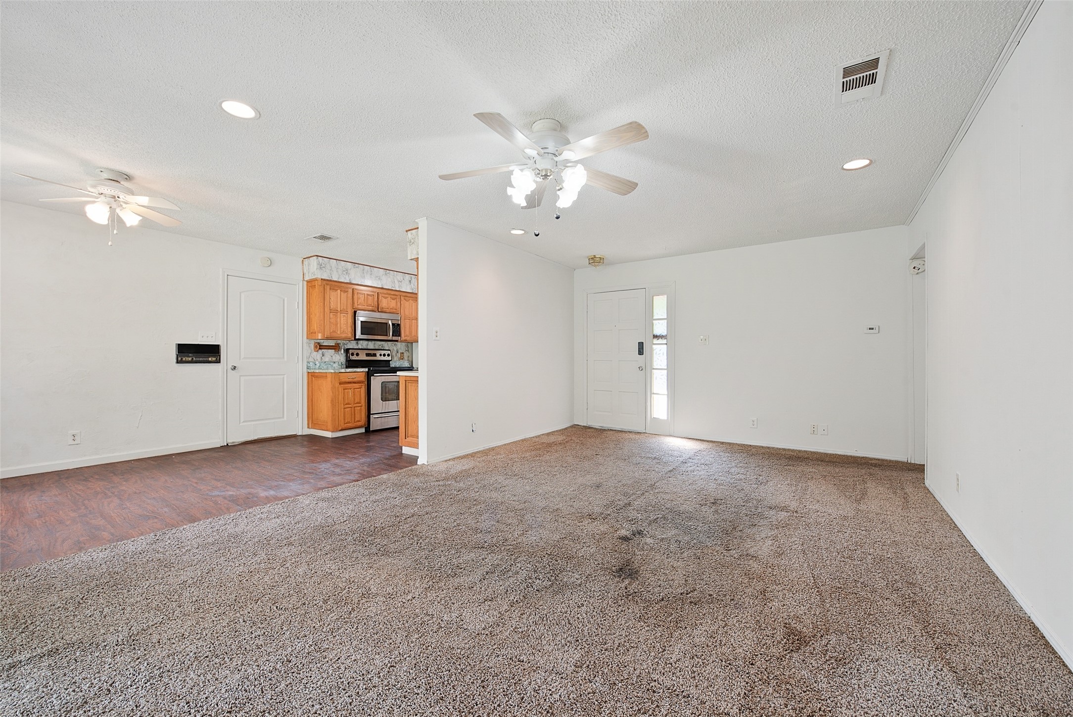 657 Sue Ann Lane Burleson TX 76028