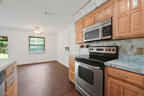 657 Sue Ann Lane Burleson TX 76028