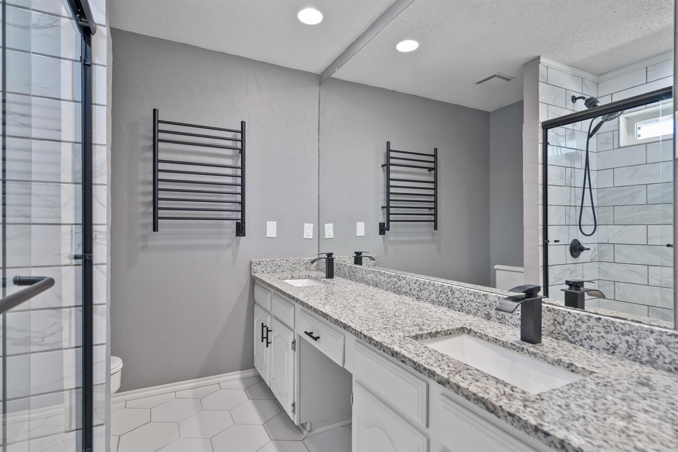 2213 Big Bend Drive Carrollton TX 75007