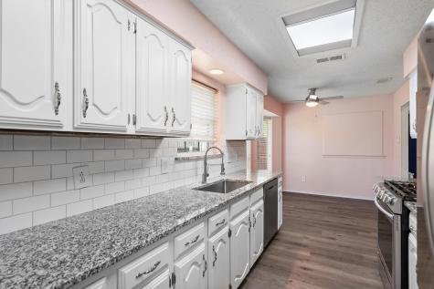 2213 Big Bend Drive Carrollton TX 75007