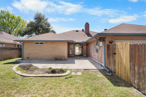 2213 Big Bend Drive Carrollton TX 75007