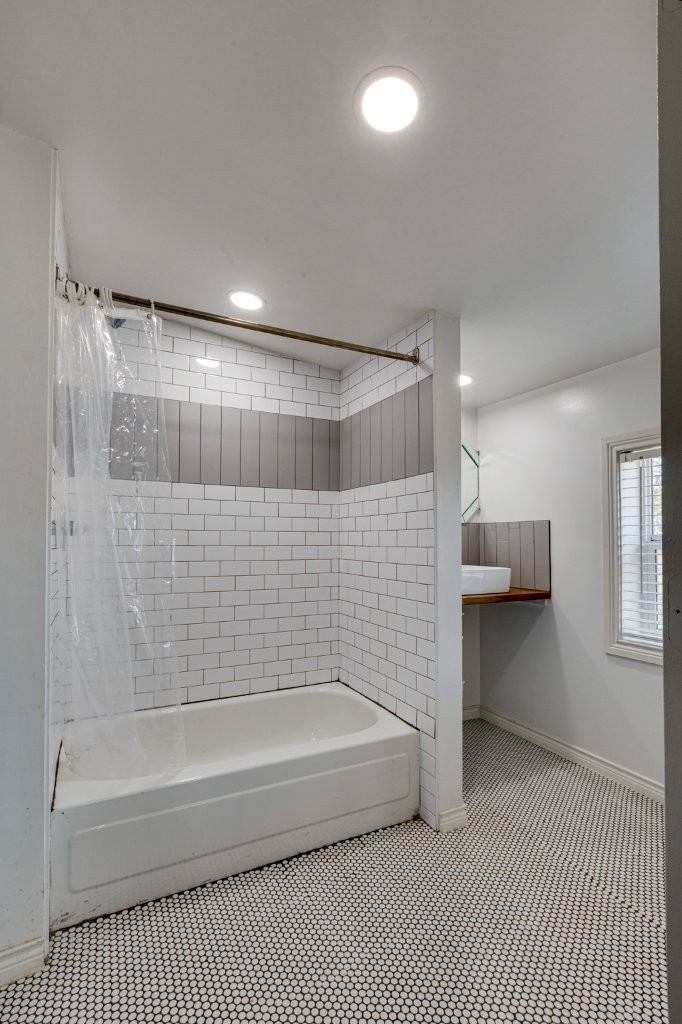19629 Valentine Kemp TX 75143