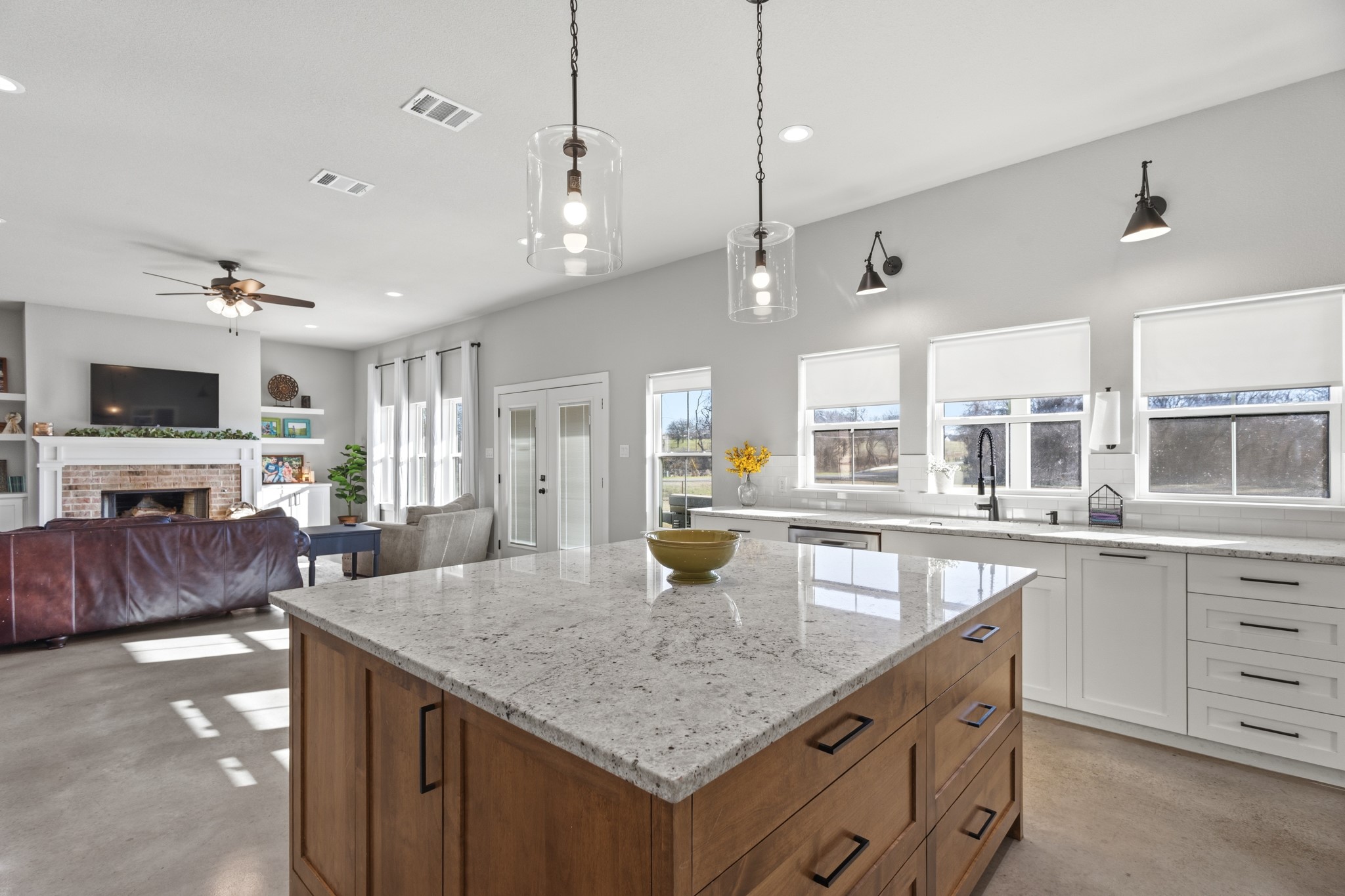 105 Proctor Lane Decatur TX 76234