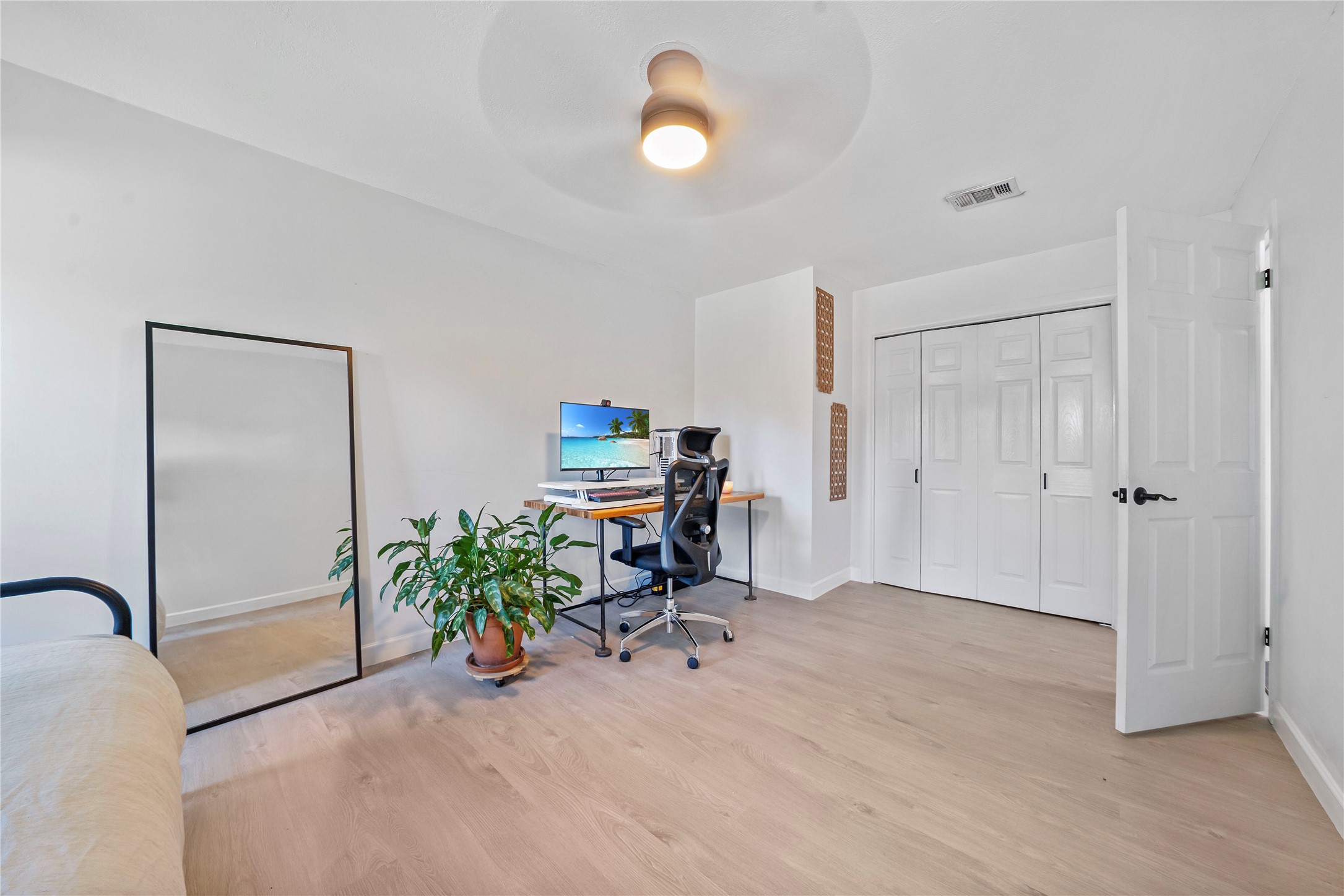 1305 Savannah Drive Irving TX 75062