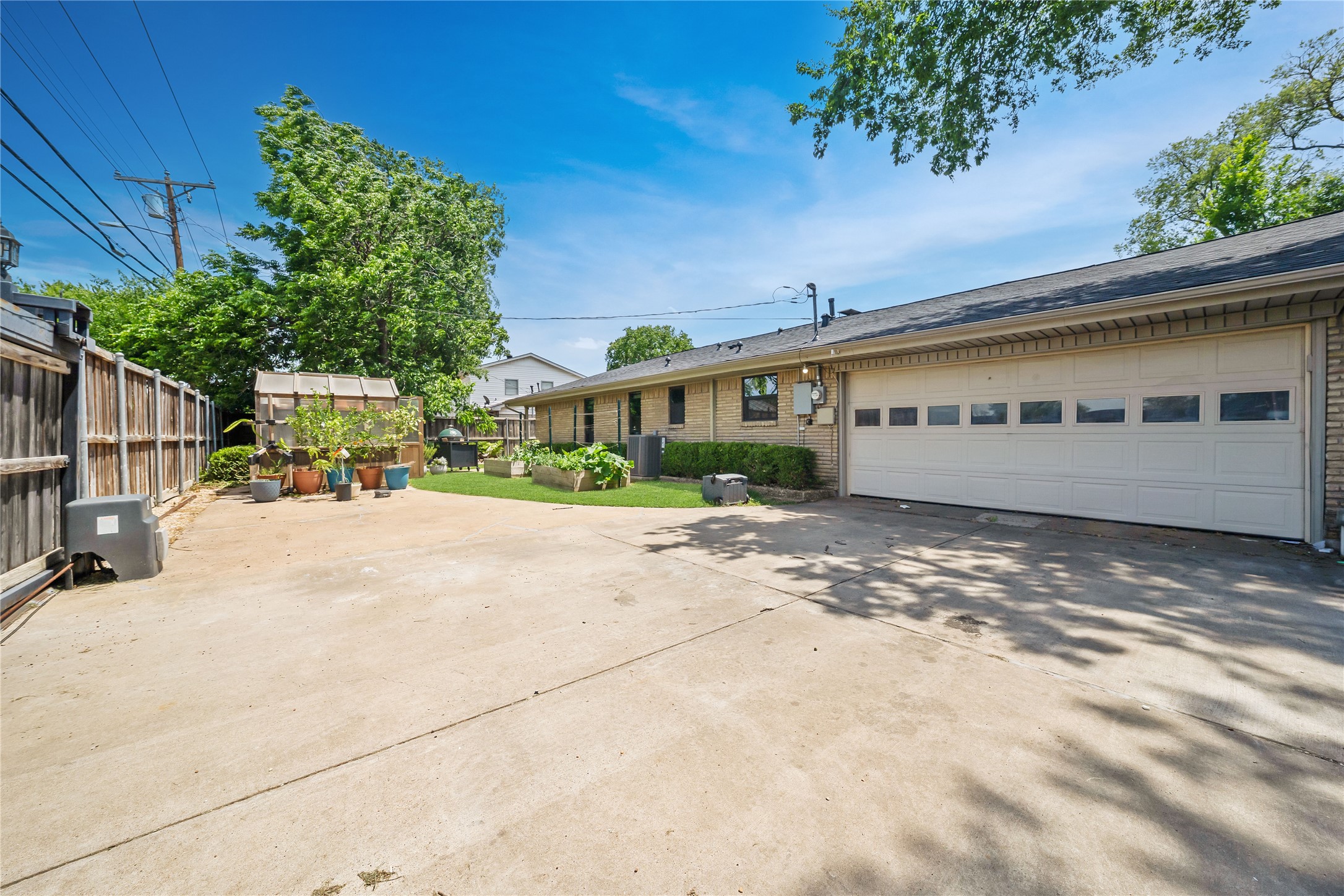 1305 Savannah Drive Irving TX 75062