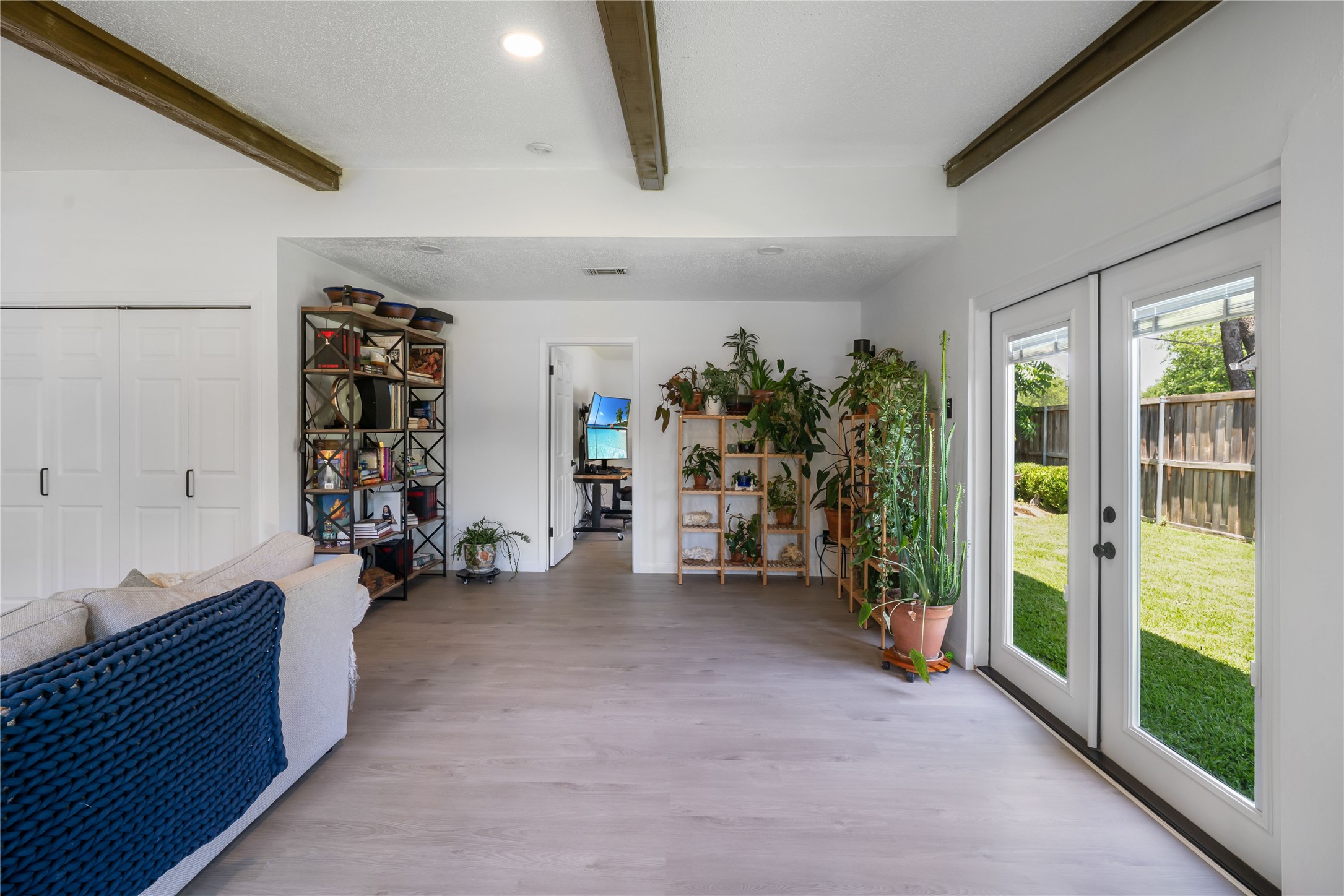 1305 Savannah Drive Irving TX 75062