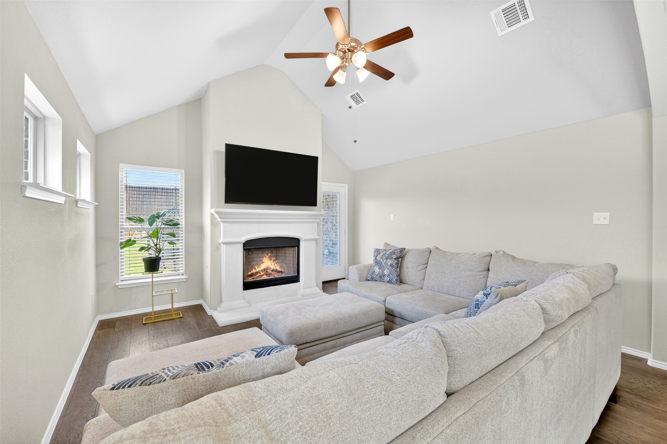4604 Pentridge Drive Fort Worth TX 76036