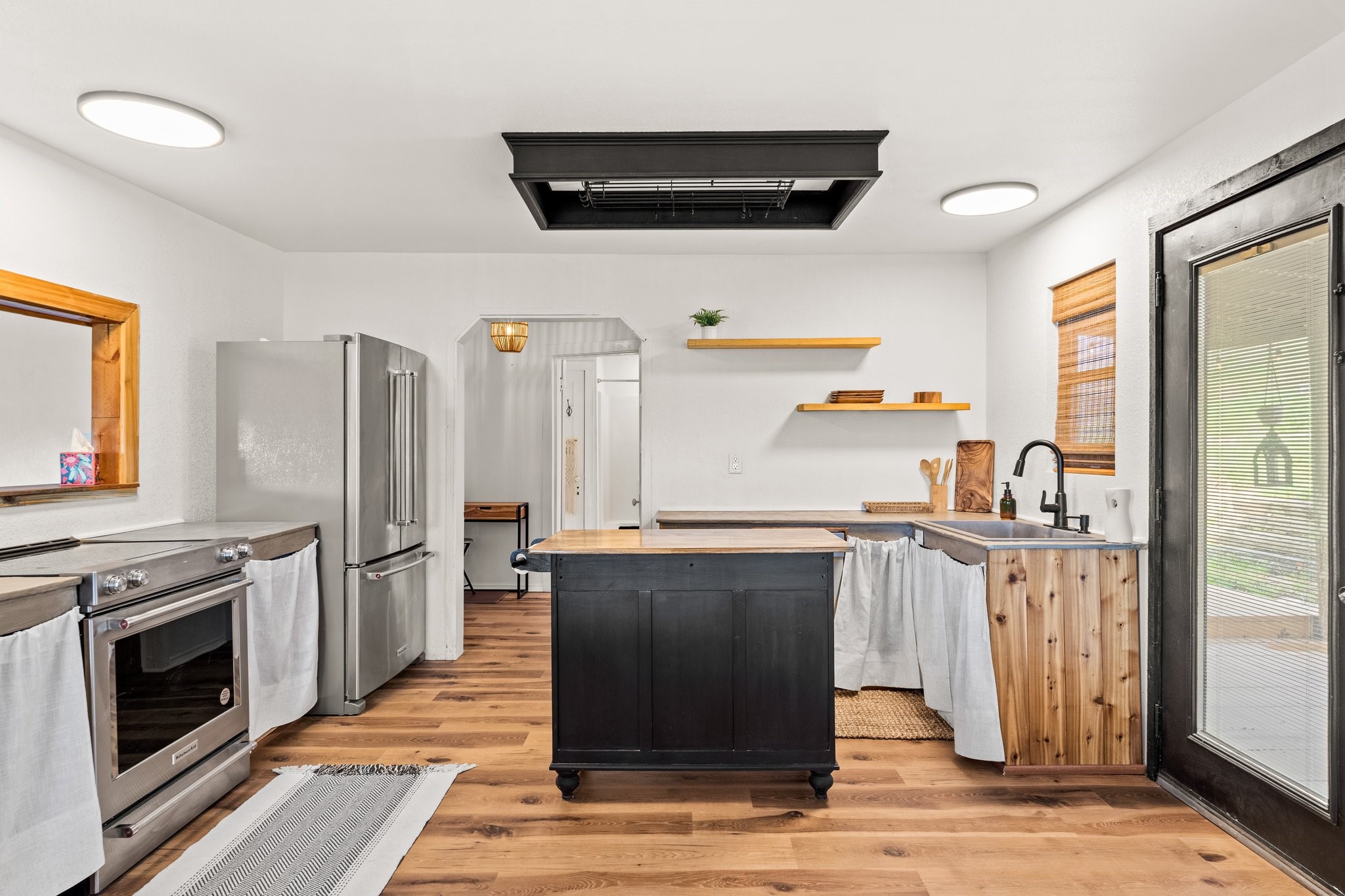 1550 S Stewart Street Azle TX 76020