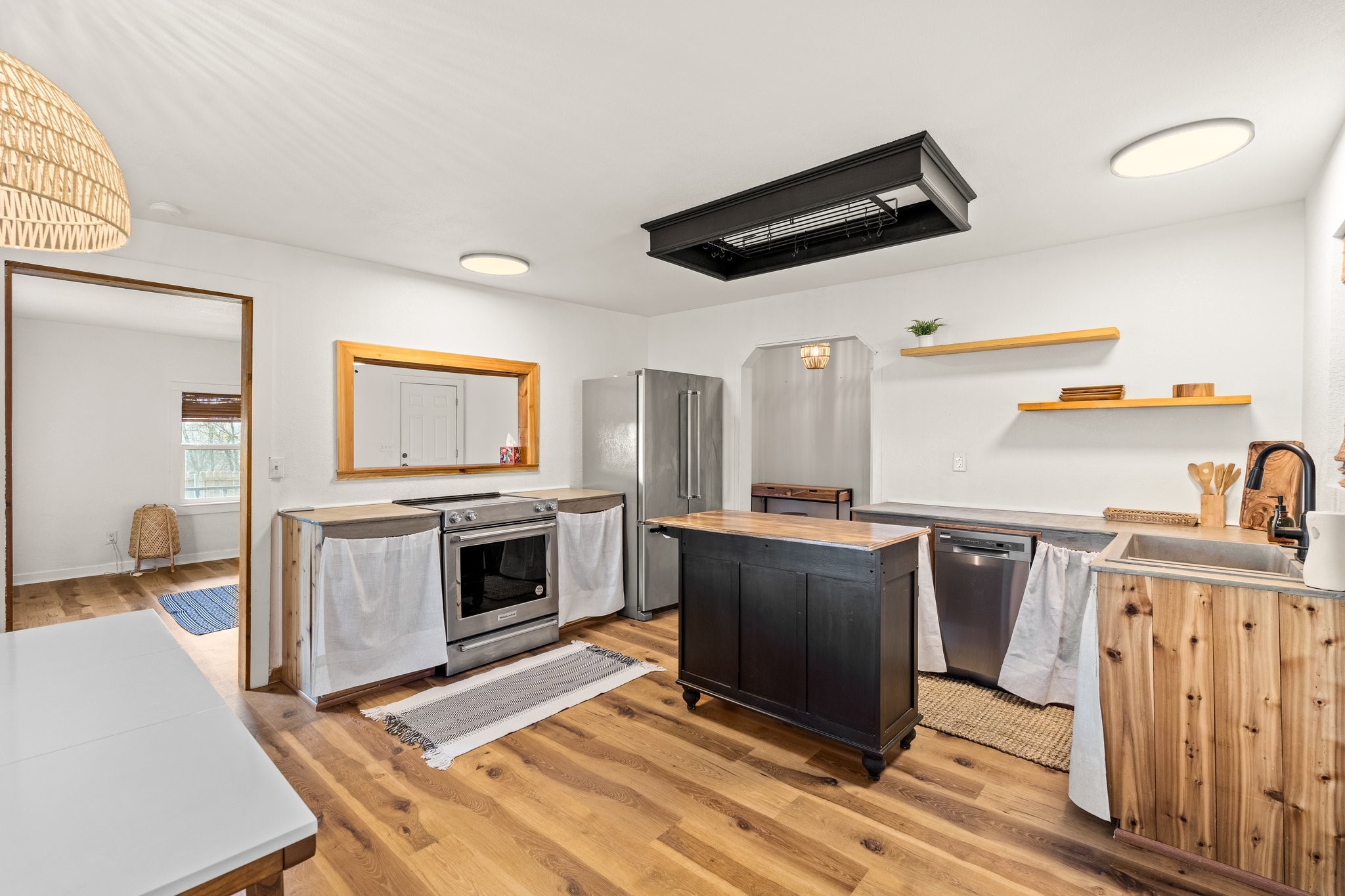 1550 S Stewart Street Azle TX 76020