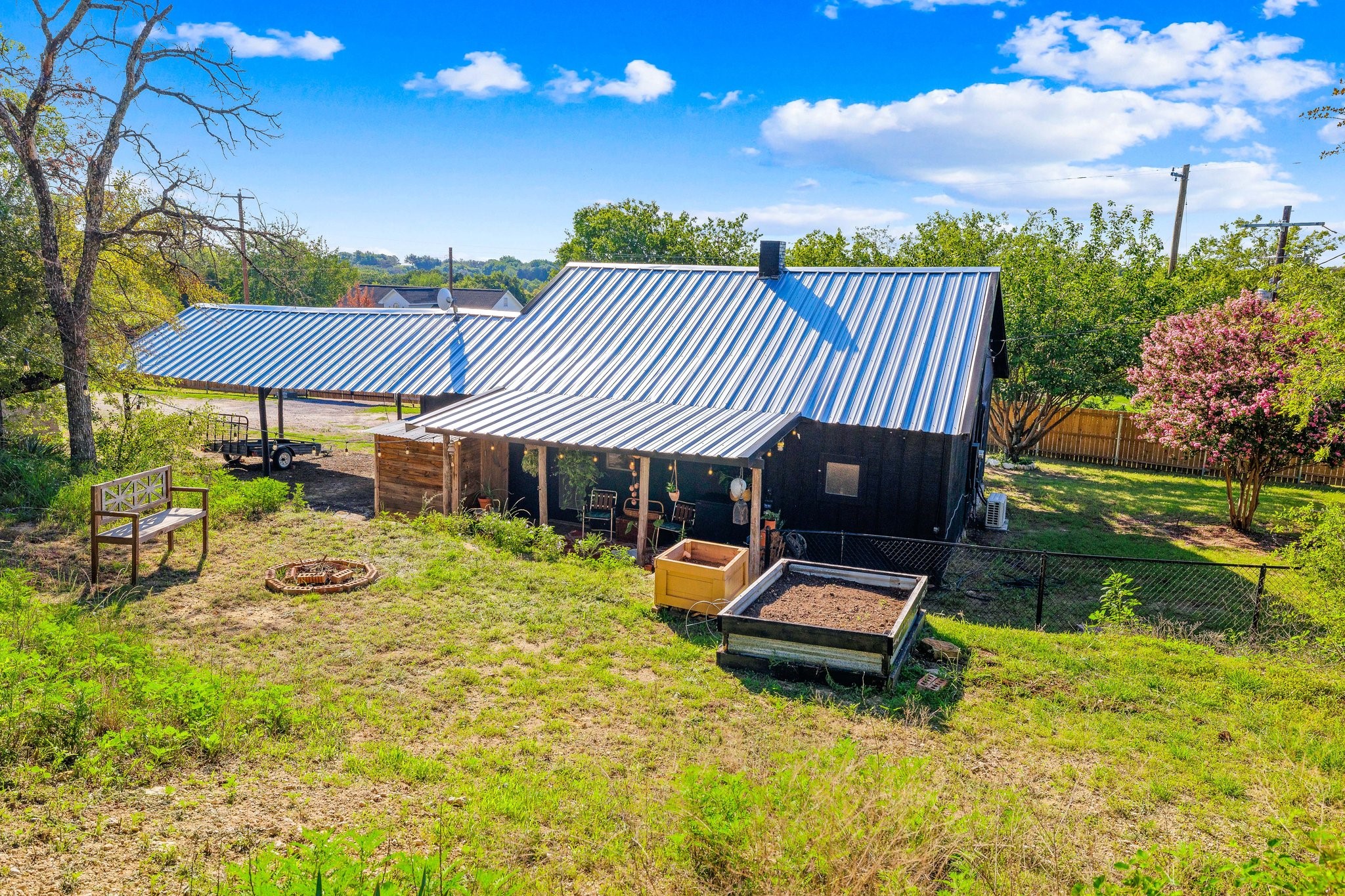 1550 S Stewart Street Azle TX 76020