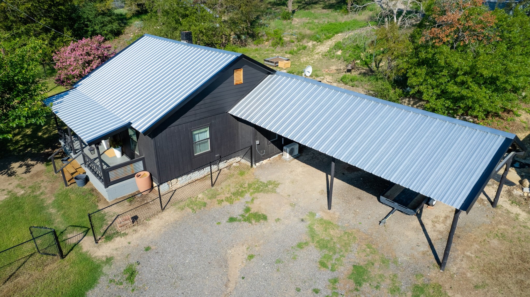 1550 S Stewart Street Azle TX 76020