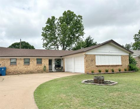 1305 Renee Street Breckenridge TX 76424