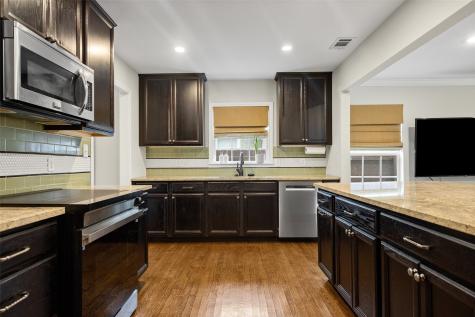 5947 Mercedes Avenue Dallas TX 75206