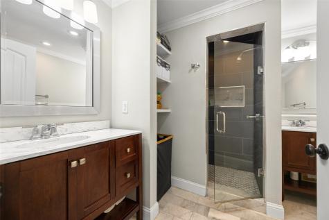 5947 Mercedes Avenue Dallas TX 75206