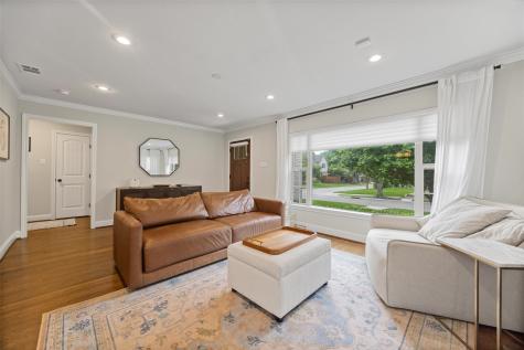 5947 Mercedes Avenue Dallas TX 75206