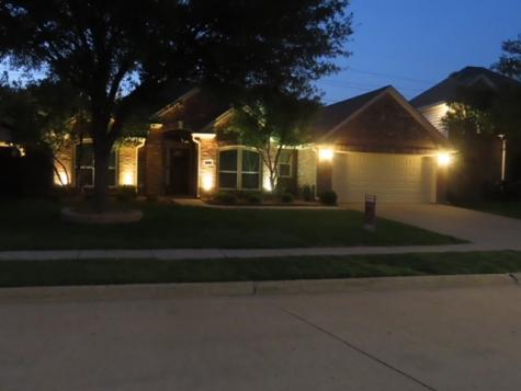 636 Broadsword Lane Grand Prairie TX 75052