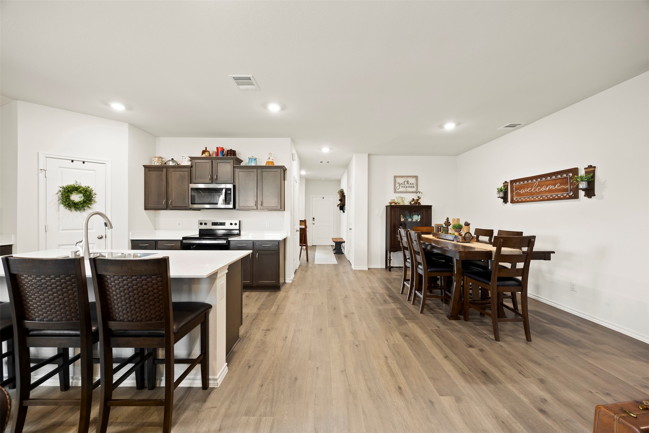 1625 Kirby Lane Lancaster TX 75146