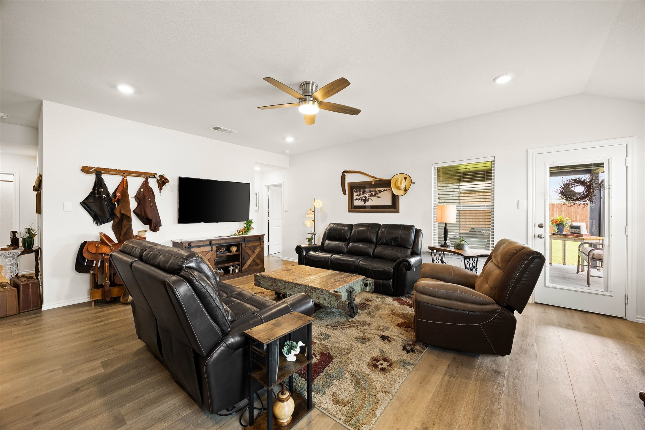 1625 Kirby Lane Lancaster TX 75146