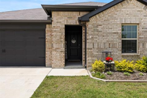 1625 Kirby Lane Lancaster TX 75146