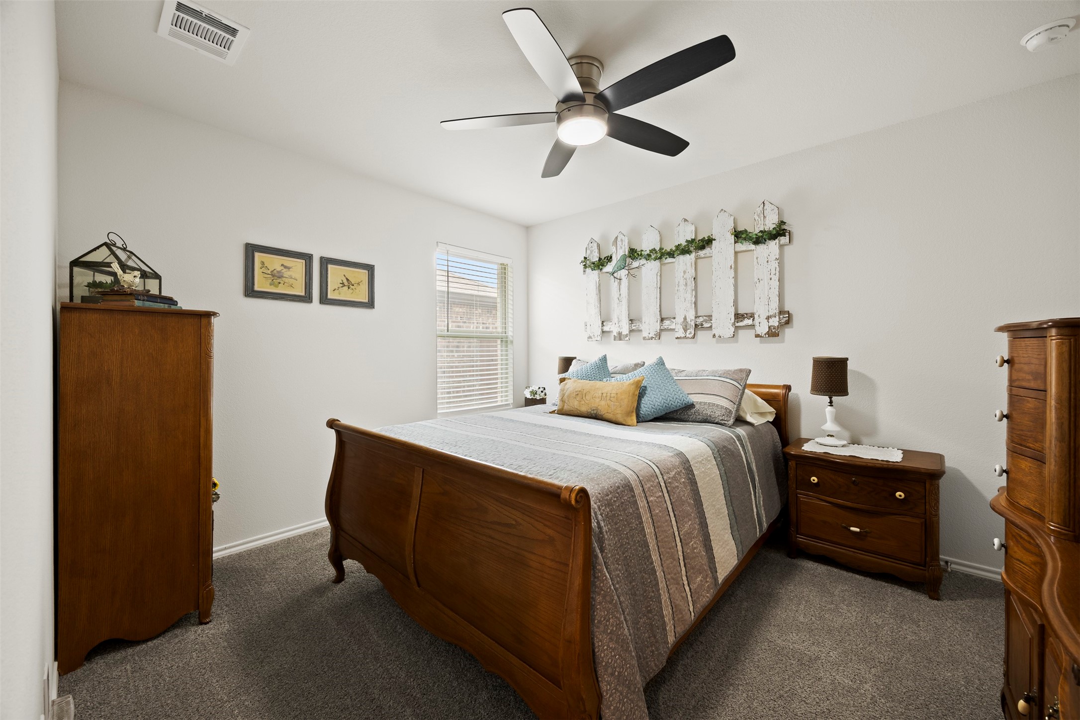 1625 Kirby Lane Lancaster TX 75146