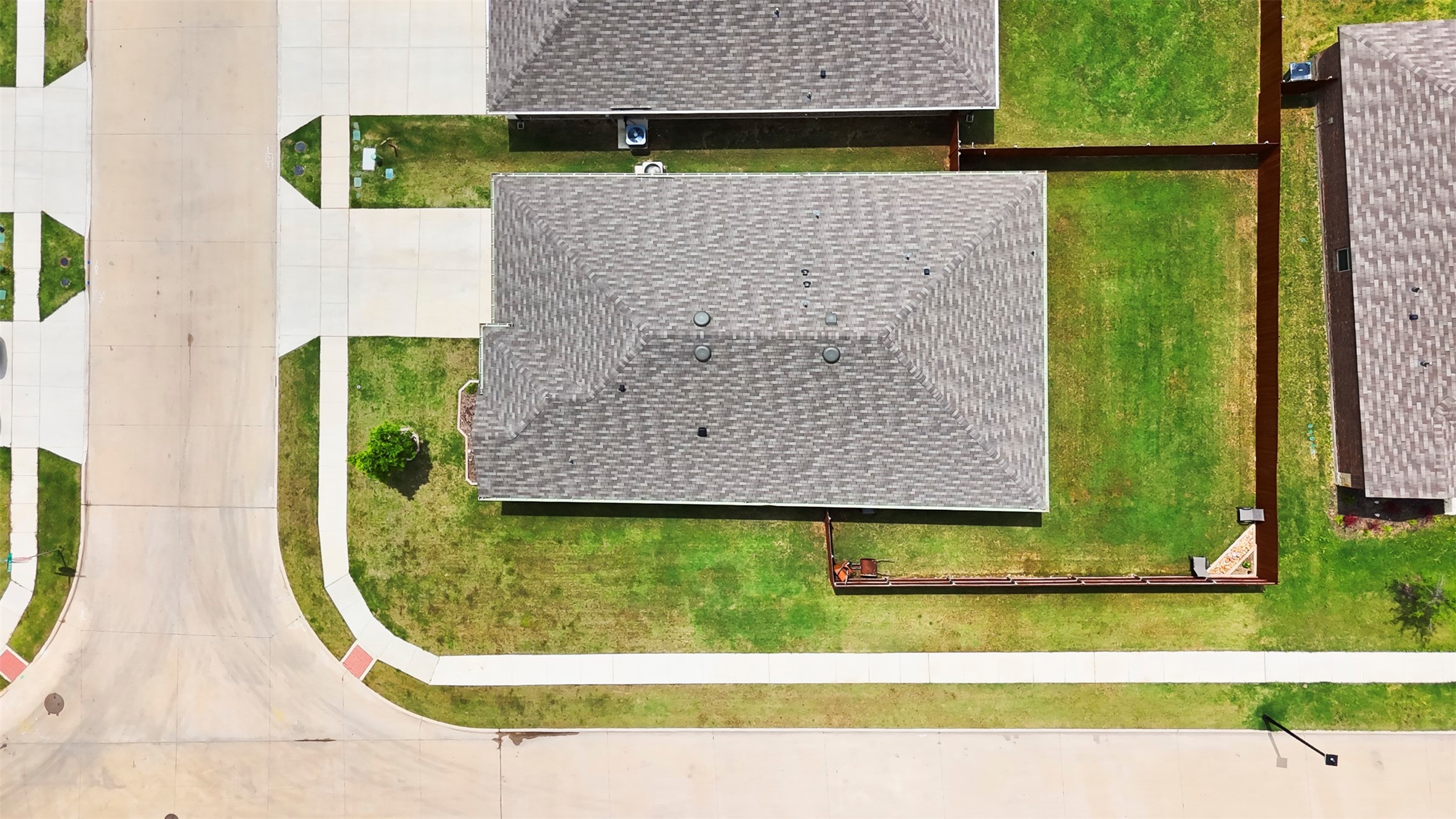 1625 Kirby Lane Lancaster TX 75146