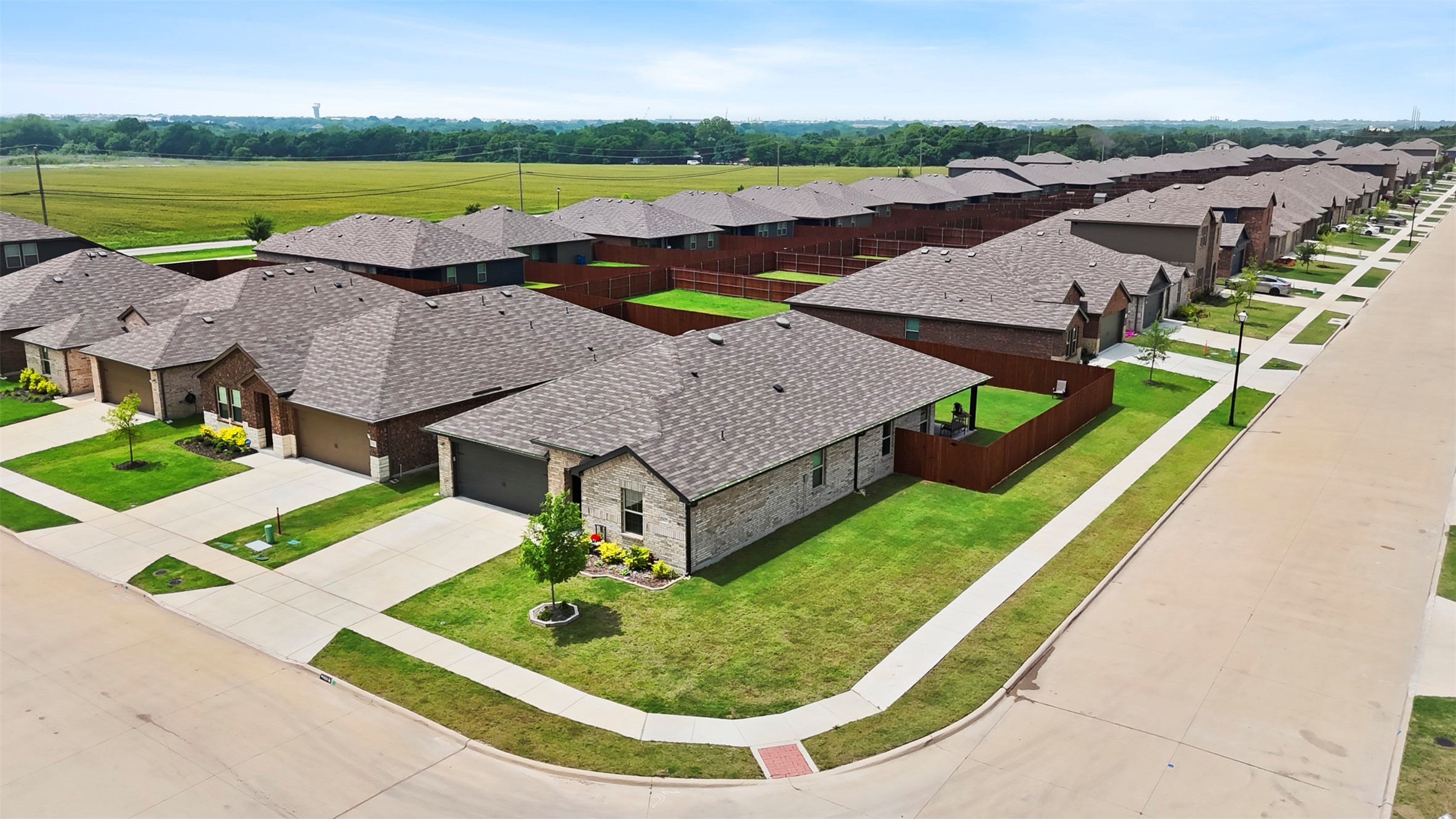 1625 Kirby Lane Lancaster TX 75146