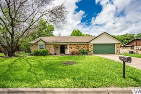 316 Applewood Lane Hewitt TX 76643
