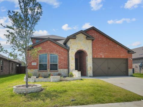 6400 Wales Street Aubrey TX 76227