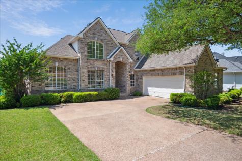 1912 Shumard Oak Lane Irving TX 75063