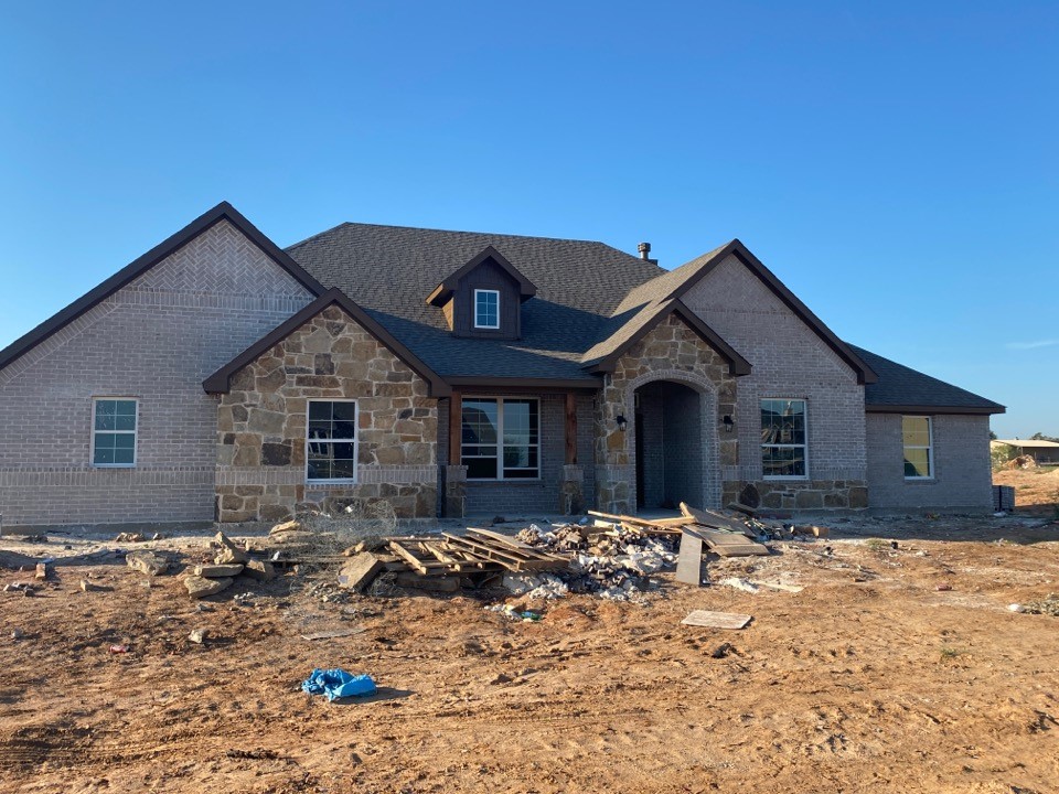 1016 Northern Oaks Court Springtown TX 76082