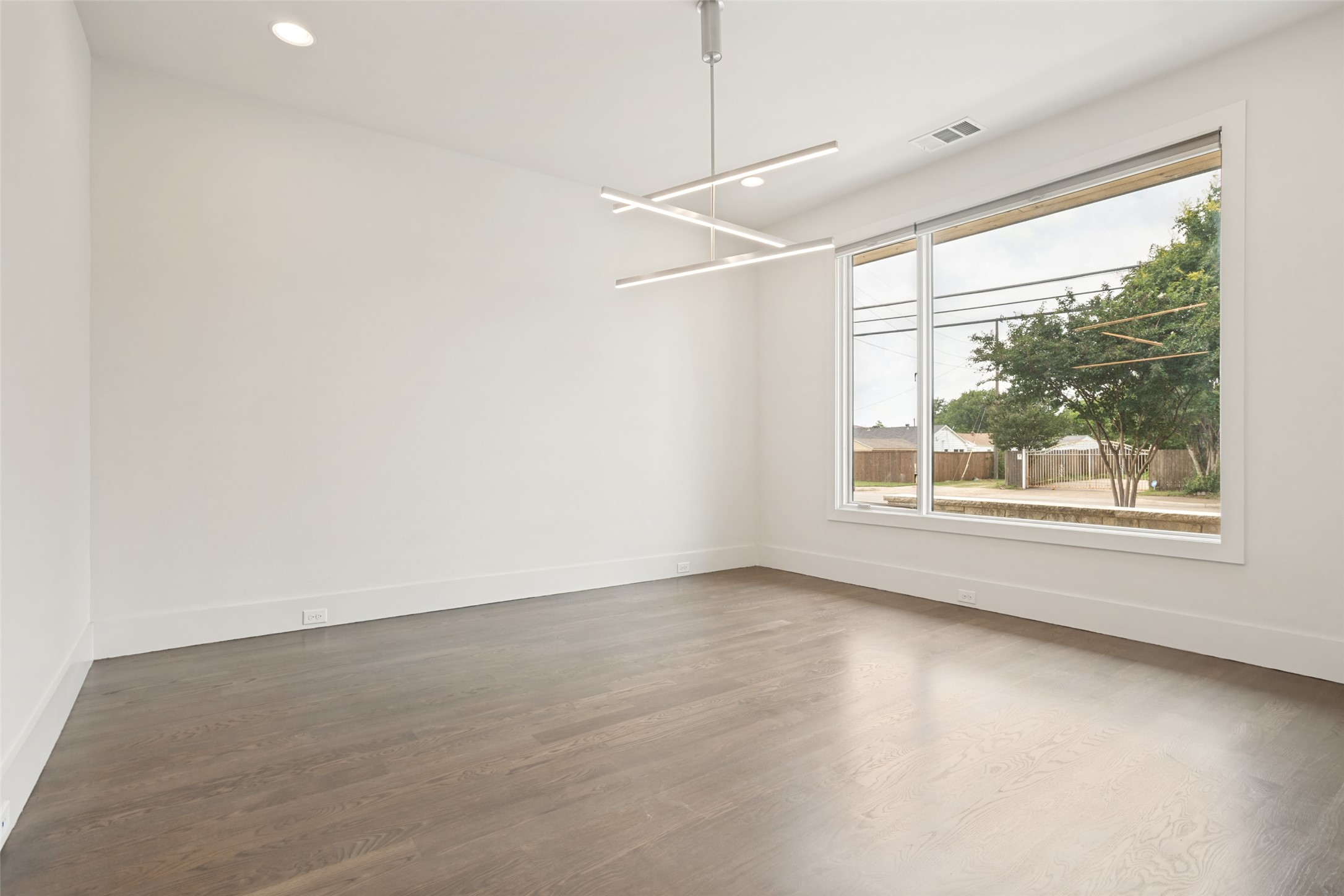 7714 Roper Street Dallas TX 75209
