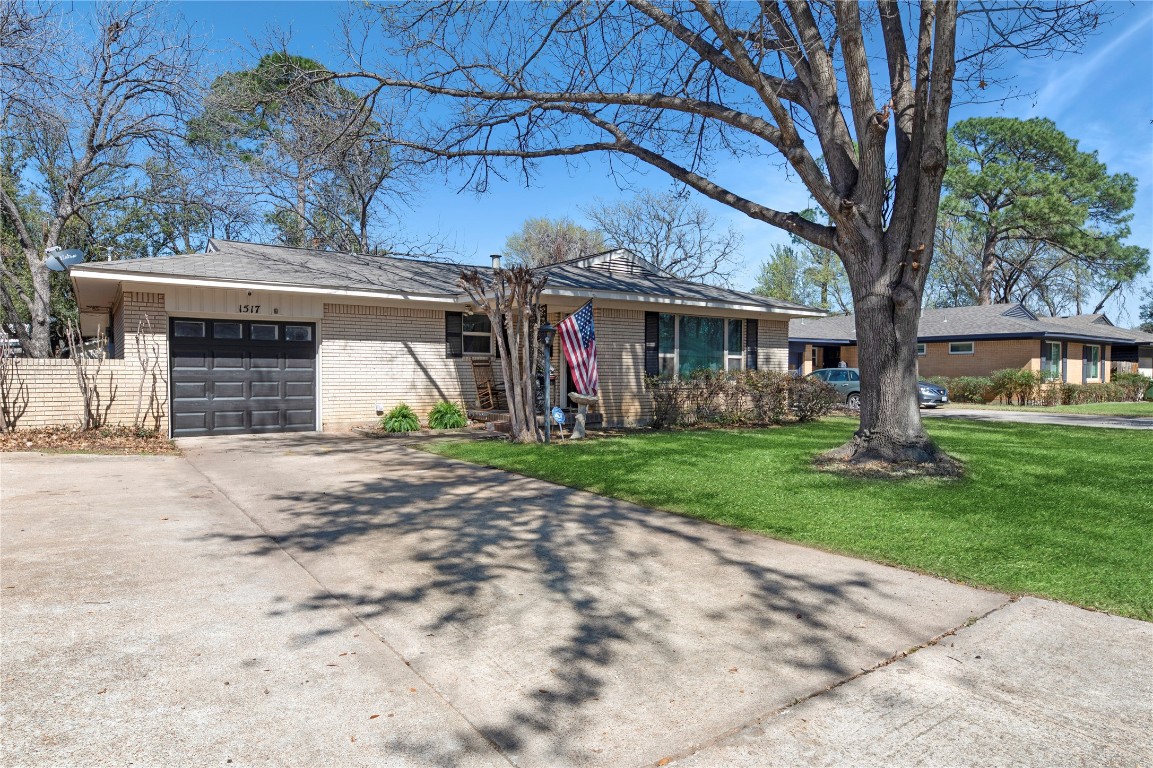 1517 Bluebonnet Trail Arlington TX 76013